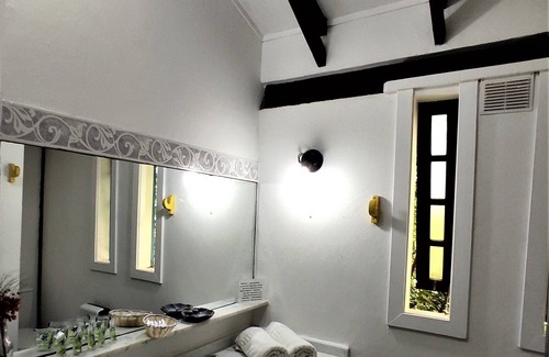 Joao Fernandes Hotel | Hibiscus Beach Pousada