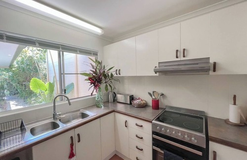 Bingil Bay House | Hidden Gem at beautiful Bingil Bay - Peace and tranquility - Air conditioning
