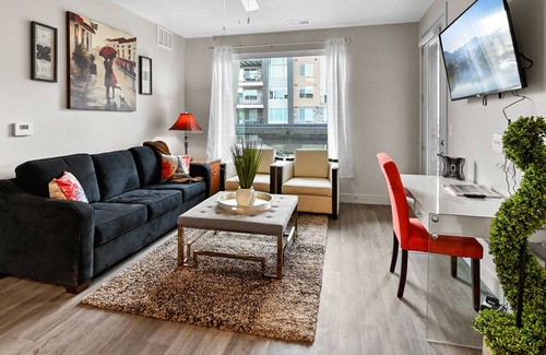 Herriman Apartment | Hidden Gem, Comfy Beds, Pet Friendly, Pool/Hot Tub, Gym