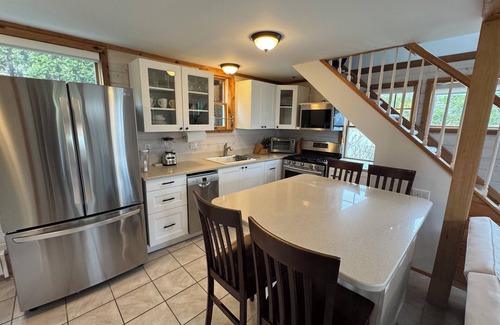 Town of Southampton Cottage | Hidden gem! Southampton beach cottage