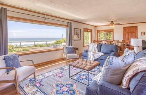 Lincoln City House | Hidden Inlet