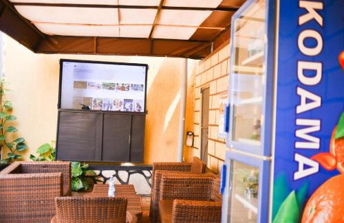 Kampala Hotel | Hide Out Motel