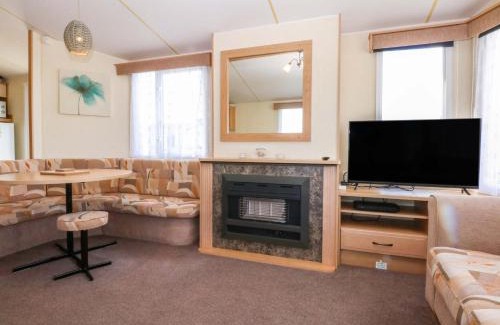 Towyn House | Hideaway Lodge