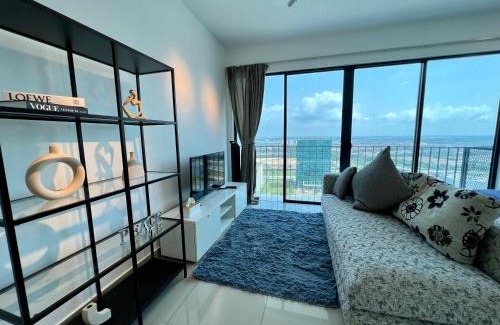 Shah Alam Apartment | High Floor Suite at Trefoil Setia Alam