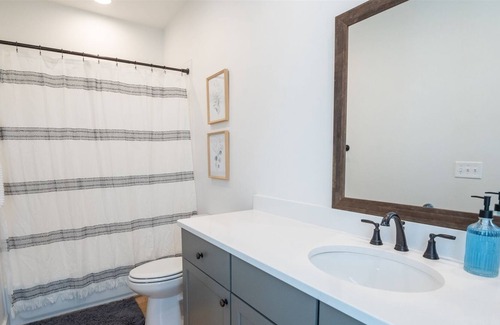 Tallassee House | High Noon at Kowaliga Bay | 3 Bed, 2 Bath