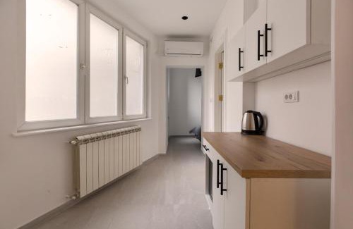 Stari Grad Apartment | High Note Suites