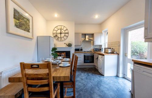 Ripon House | HIGH SAINT COTTAGE - Stunning 3 Bed Accommodation located in Ripon, North Yorkshire
