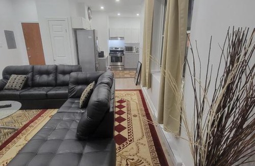 Mile End Apartment | high speed internet - Full kitchen - Parcs &attractions #1