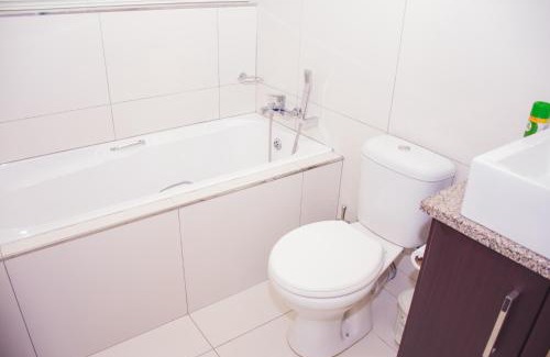 Kingsborough Apartment | High Tide