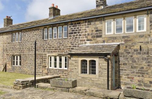 Ingrow Cottage | Higher Kirkstall Wood Farm