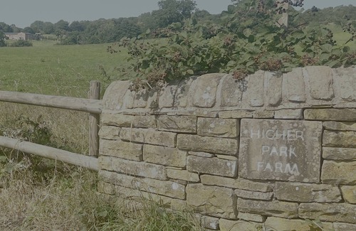 Macclesfield Cottage | HIGHER PARK FARM, pet friendly, with a garden in Alderley Edge