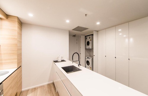 City East Apartment | "Highgate" CBD Apartment