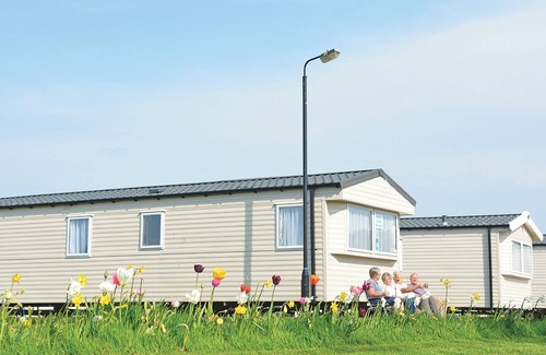 Stranraer House | Highlander 3 Holiday Caravan Gold