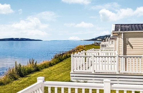 Stranraer House | Highlander 3 Holiday Caravan Gold