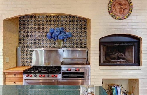 Tyler Park House | Highlands Oasis with Swimming Pool and Gourmet Kitchen