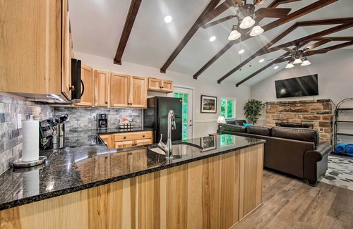 Fort Indiantown Gap Cabin | Hike, Hunt & Unwind: Cozy Cabin Near Hersheypark
