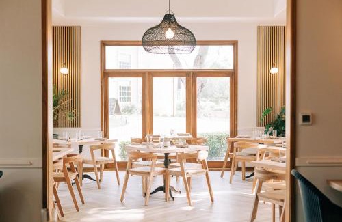 Fredericksburg Hotel | Hill Country Herb Garden