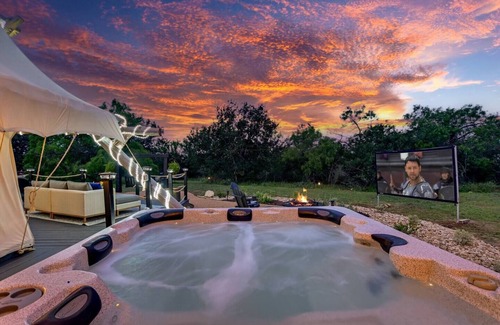 Marble Falls Cabin | Hill Country River Yurt, Hot Tub,Kayaks, Movie Projector, Outside Projector