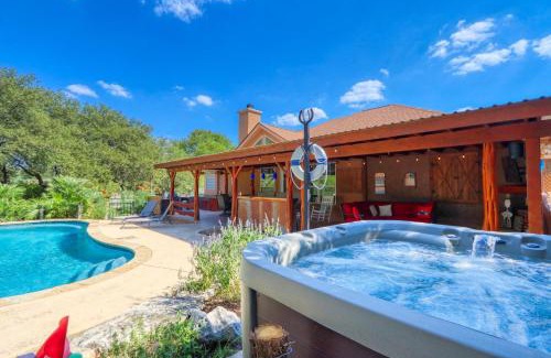 Canyon Lake House | Hill Country Vibe