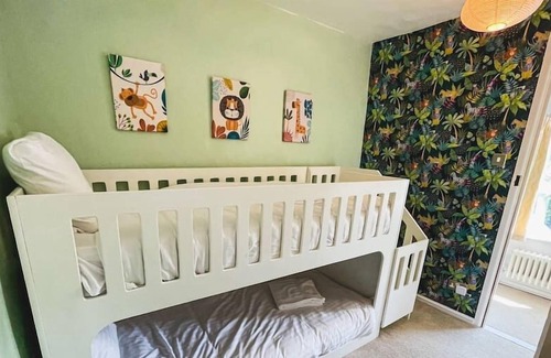 Monks Eleigh House | Hill View Cottage, Suffolk