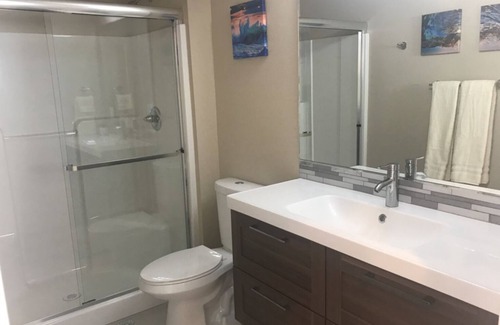 Hillsboro House | Hillsboro 4BR close to Nike, Intel 1