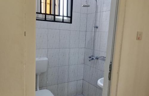 Dar es Salaam Apartment | Hillside House