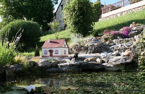 Le Lardin-Saint-Lazare Cottage | Hillside Park - Gîte