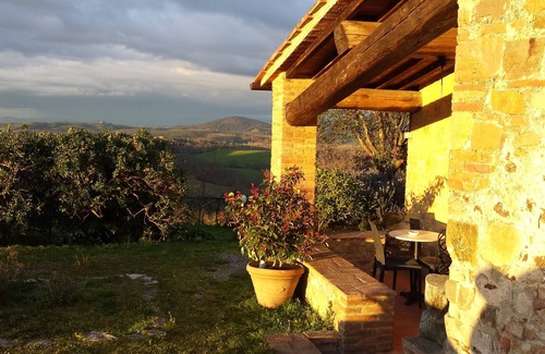 San Macario In Monte Apartment | HILLTOP APARTMENT WITH GREAT WIEW BETWEEN SIENA AND VOLTERRA