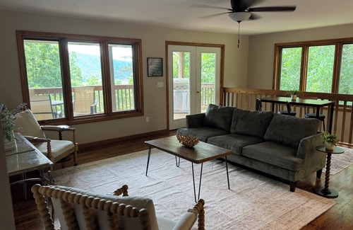 Van Buren Cabin | Hilltop House #1 with AMAZING views