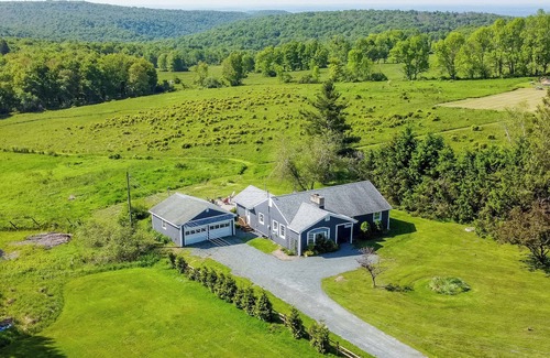 Livingston Manor House | Hilltop Retreat with Hot Tub in Livingston Manor
