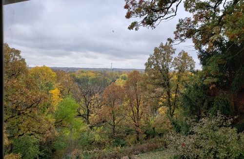 Ottawa House | Hilltop Villa Near Starved Rock State Park