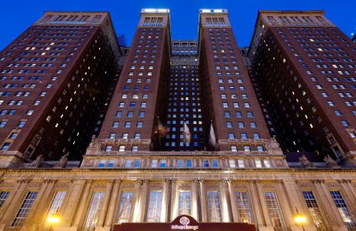 The Loop Hotel | Hilton Chicago