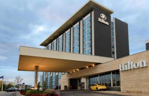 Mississauga Hotel | Hilton Toronto Airport Hotel & Suites
