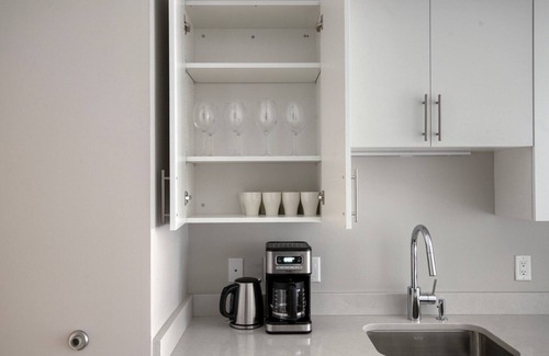 Boston Apartment | Hip Brighton Jr 1BR w/Gym & In-Unit W/D, on the River, by Blueground