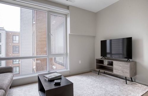 Boston Apartment | Hip Brighton Jr 1BR w/Gym & In-Unit W/D, on the River, by Blueground
