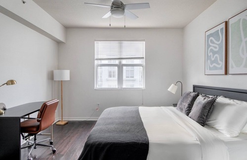 Flagler Village Apartment | Hip Fort Lauderdale 2BR w/ Gym, Grill Area & Pool, by Blueground