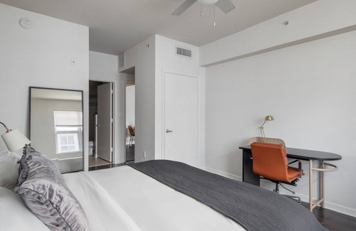 Flagler Village Apartment | Hip Fort Lauderdale 2BR w/ Gym, Grill Area & Pool, by Blueground