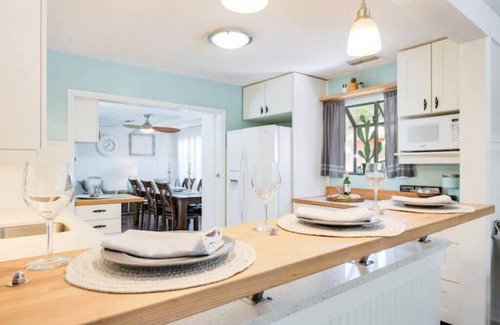Gulfport House | Hip Nautic Gulfport Retreat min to St Pete/Beaches