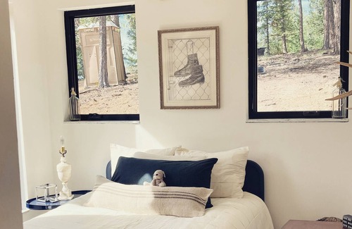Bailey Cottage | Hippie antique cottage
