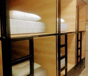Koum Kapi House | Hippie City Hostel