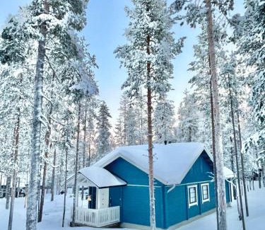 Akaslompolo Ski Chalet | Hippu Holiday Home in peaceful location near Äkäslompolo