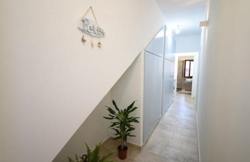 La Maddalena Apartment | Hiram House