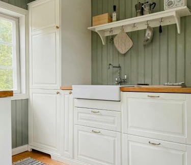 Kyrkhult House | Historic 19Th Century Cottage In Blekinge
