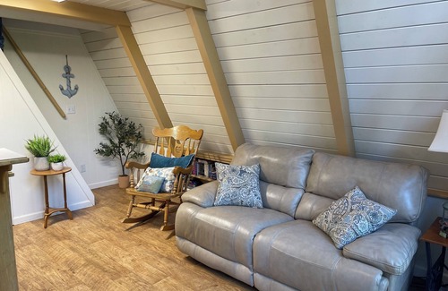 Peninsula Village Ski Chalet | Historic A-frame 2 bedrooms plus loft, AC, WIFI and boat slip. Enjoy your stay