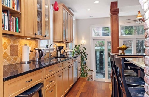 Stanton Park Apartment | Historic Capital Hill Home and Carriage House