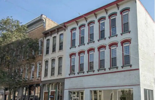 Downtown Lafayette Historic District Apartment | Historic Charm In the Heart of Downtown Lafayette