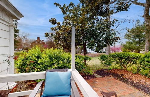 Salisbury House | Historic dog-friendly home with a grassy yard, deck, washer/dryer, & central AC