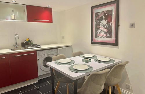 St. Pancras Apartment | Historic home in Central London, close to Eurostar, West End & Tube