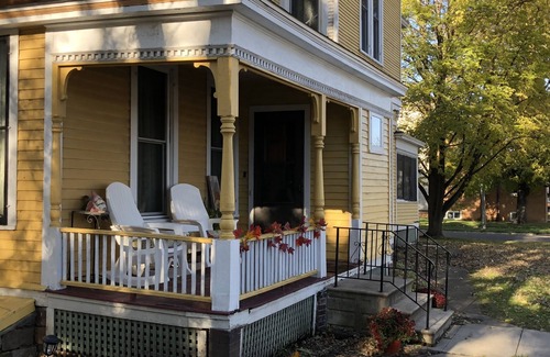 Clear Lake House | Historic Home With Modern Amenities - Great for Families with room for up to 18!