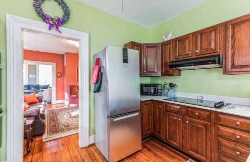 Petersburg House | Historic Petersburg Row Home